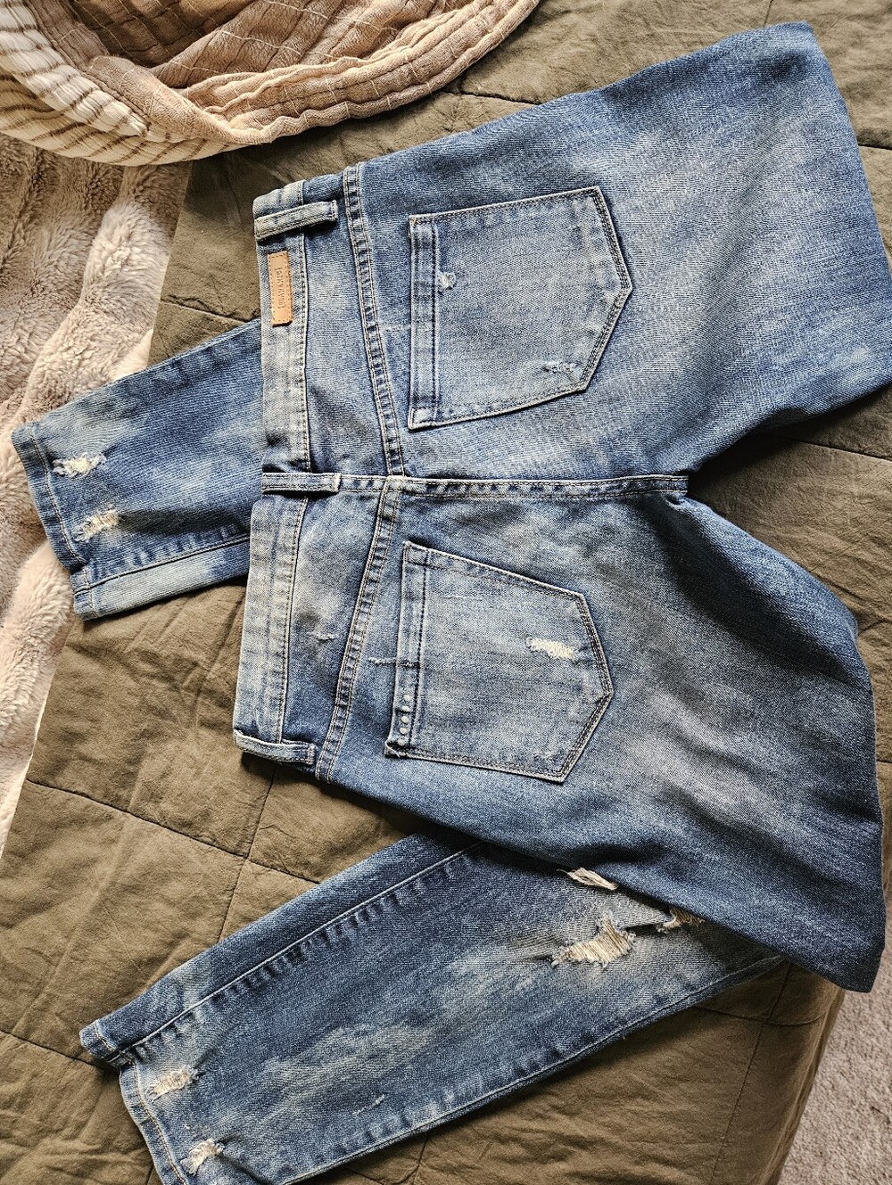 Blank NYC Light Blue Distressed Relaxed Jeans Sz 27